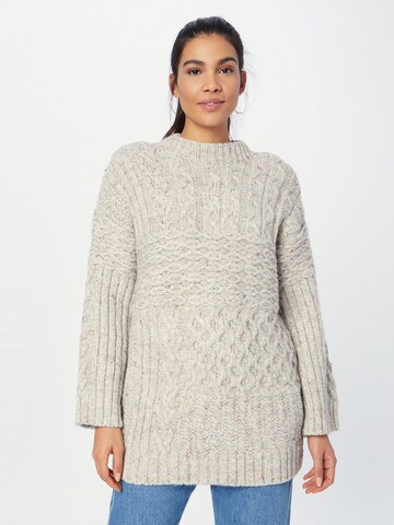 River Island Sweater in Beige: front