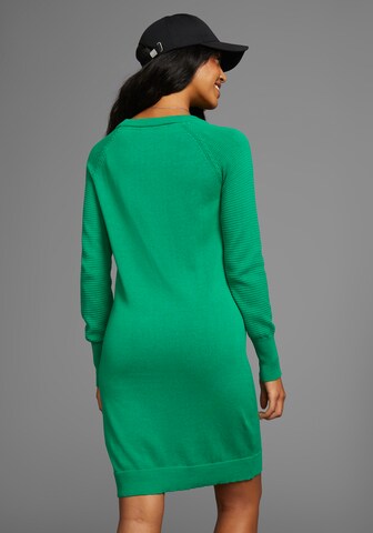 KangaROOS Kleid in Grün