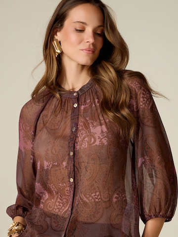 Camicia da donna di oltre in marrone