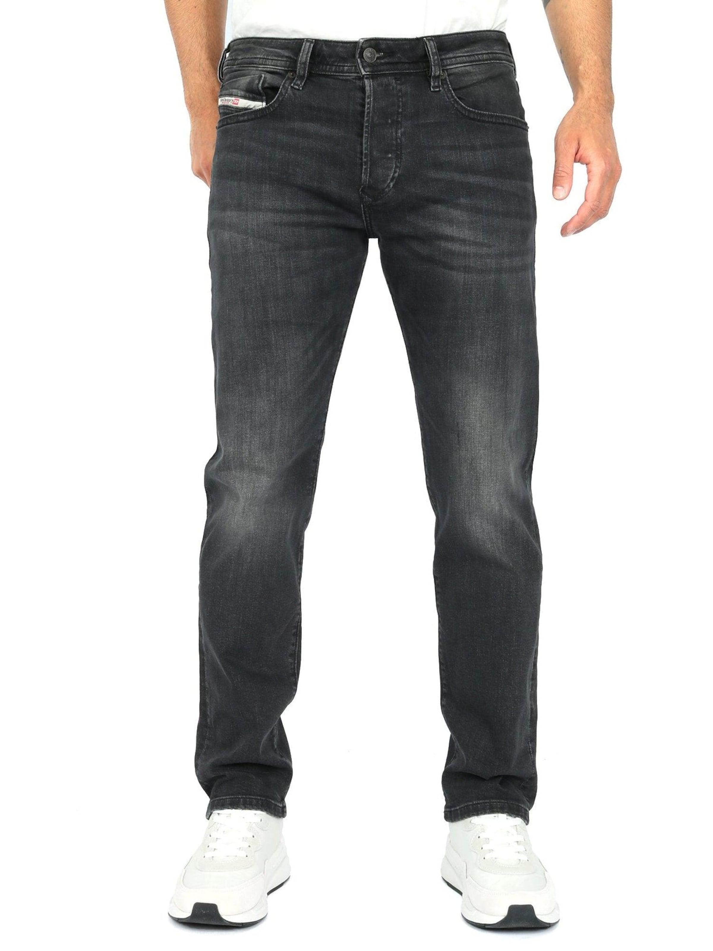 DIESEL Tapered Jeans 'BUSTER-X'‌‌‌‌‌‌‌ in Grau
