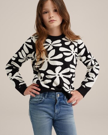 WE Fashion Sweater in Black
