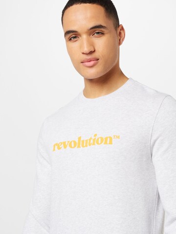 Revolution Sweatshirt in Grijs