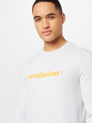 Revolution Sweatshirt i grå