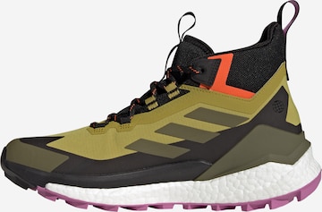 ADIDAS TERREX Bootsit 'Free Hiker 2.0' värissä vihreä