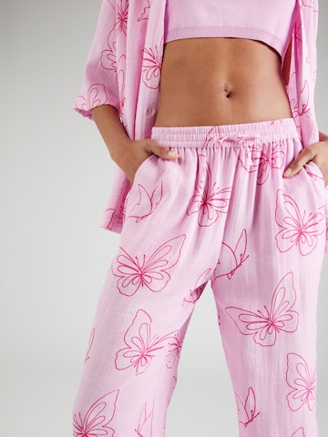 florence by mills exclusive for ABOUT YOU Loosefit Hose 'Sea Breeze' in Pink