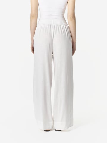 KOROSHI Bő szár Nadrág - fehér