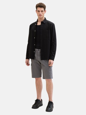 TOM TAILOR Regular Shorts in Grau