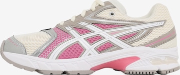 ASICS SportStyle Matalavartiset tennarit 'GEL-DS TRAINER 14' värissä beige: etupuoli