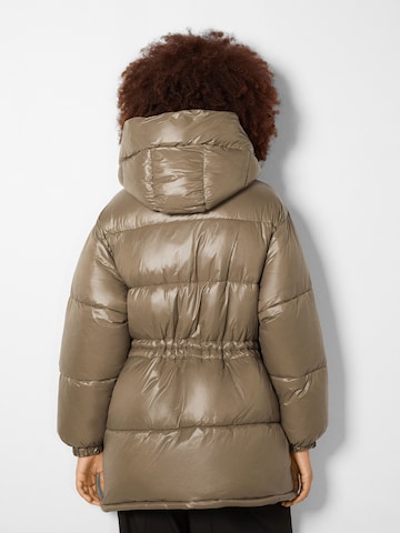 Bershka Winterjas in Beige