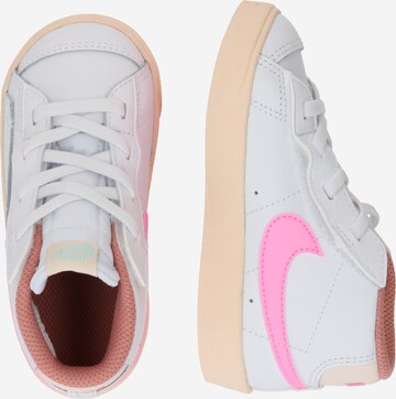 Nike Sportswear Sneaker 'Blazer Mid '77' i vit