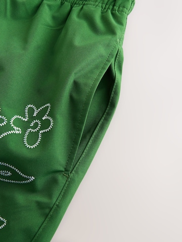 žalia Next Maudymosi trumpikės