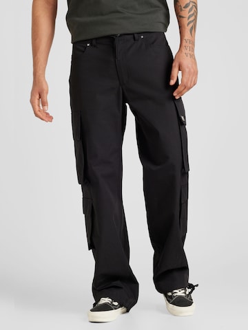 Regular Pantalon cargo 'Island Defender' Pequs en noir : devant