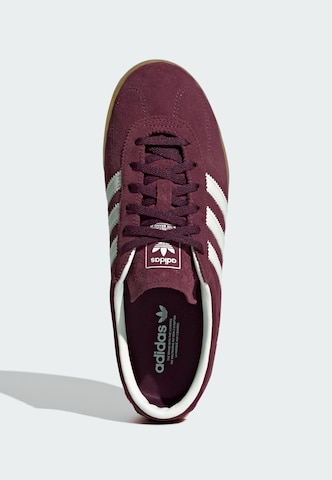ADIDAS ORIGINALS - Zapatillas deportivas bajas 'Gazelle' en rojo