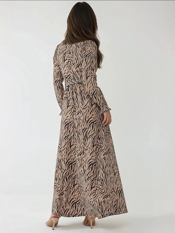 Hiccup - Vestido em castanho