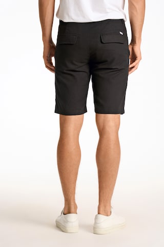 Lindbergh Regular Chino Pants in Black