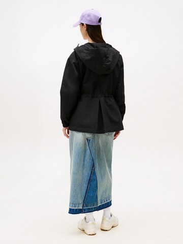 Tommy Jeans Between-season jacket in Black