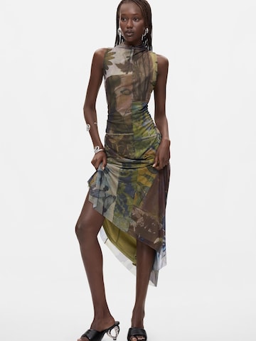 Rochie de la Desigual pe verde