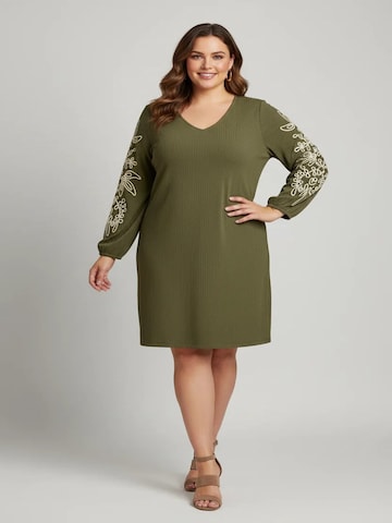 Robe Shape Of You en vert : devant