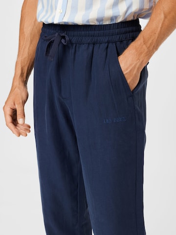 Les Deux Loosefit Hose 'Otto' in Blau