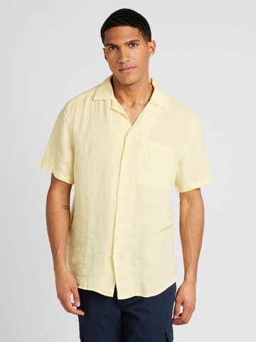 HUGO Comfort fit Button Up Shirt 'Ellino' in Yellow: front