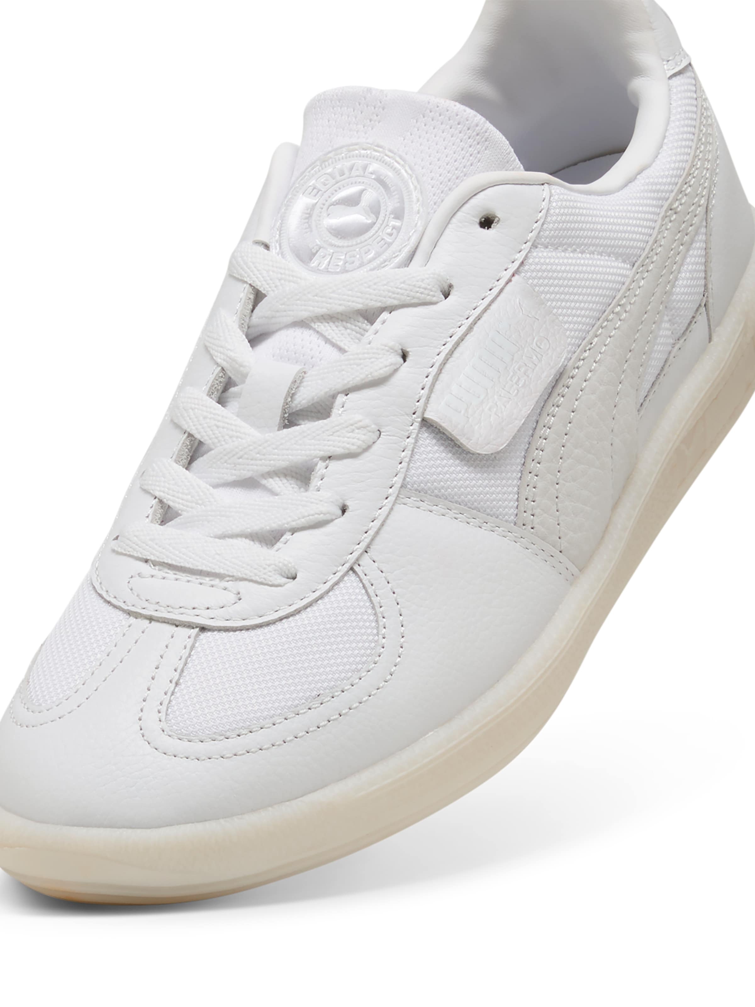 PUMA Låg sneaker 'Palermo Jer-She' i vit