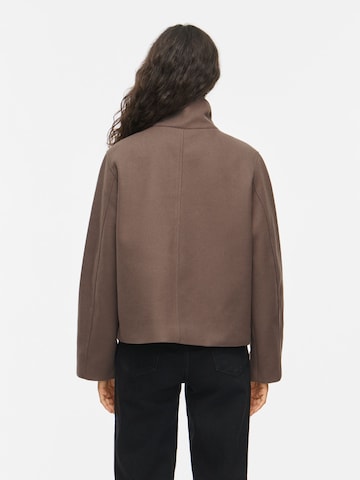 VILA - Chaqueta de entretiempo en marrón
