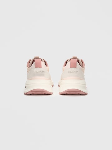 Calvin Klein Низкие кроссовки в Ярко-розовый