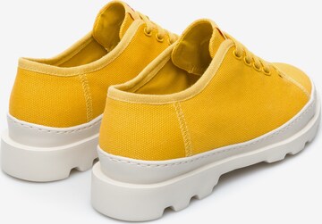 Baskets basses 'Brutus' CAMPER en jaune