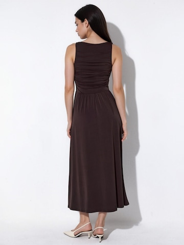 Hiccup Dress in Brown