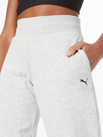 Effilé Pantalon de sport 'ESSENTIAL' PUMA en gris