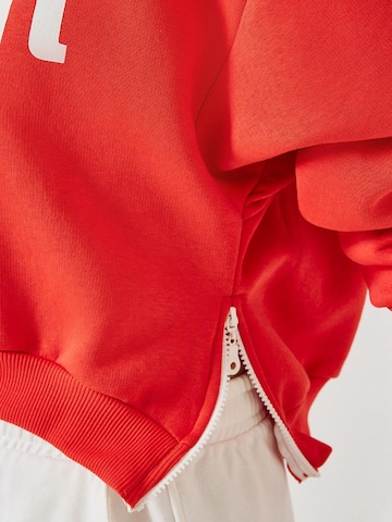 Felpa di Bianco Lucci in rosso