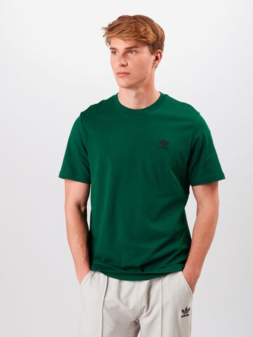 ADIDAS ORIGINALS Regular fit Shirt 'ESSENTIAL' in Groen: voorkant