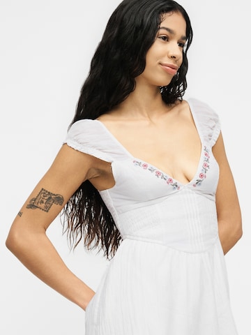 Robe HOLLISTER en blanc