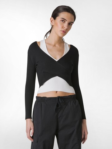 DEHA Trui in Zwart: voorkant