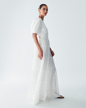 Abito 'Theo' di St MRLO in beige