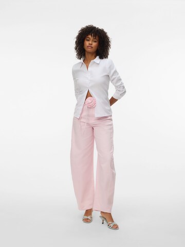 Wide leg Jeans 'VMKAITLIN' di VERO MODA in rosa