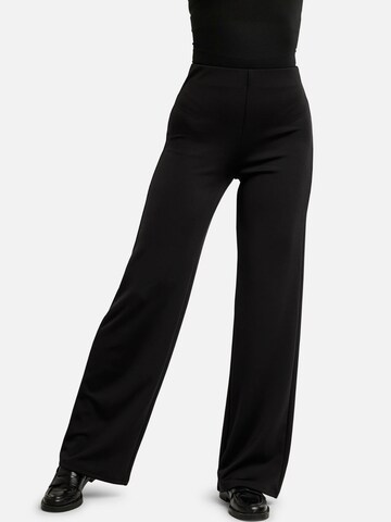 Liberte Essentiel Normální Kalhoty ' HENNE ' – černá