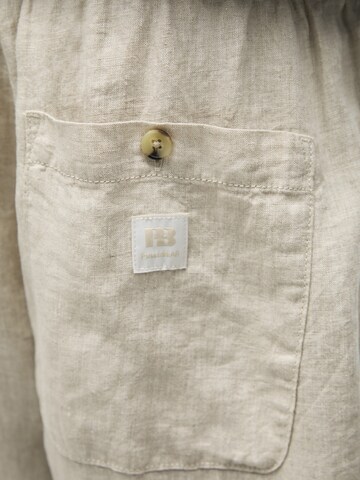 Pull&Bear Loose fit Pants in White