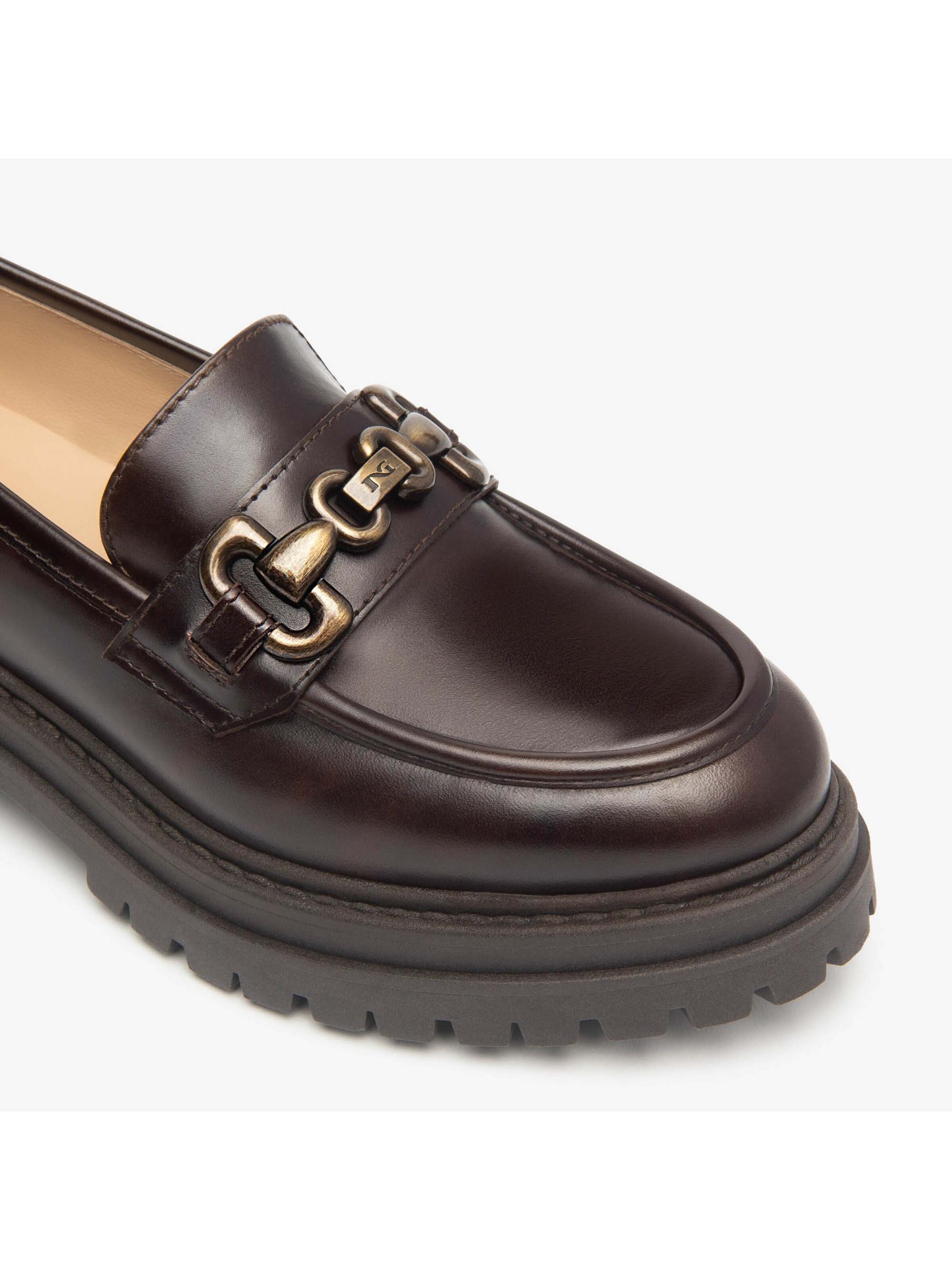 Nero Giardini Instappers 'Edge Handles Tr Folgaria 9120/009' in Bruin