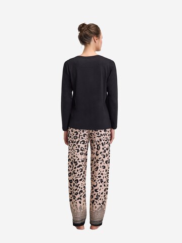 Goldenbay Pajama 'Bergenia' in Black