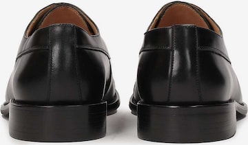Chaussure à lacets Kazar en noir