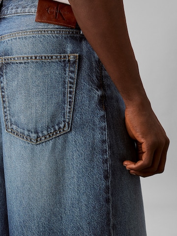 Calvin Klein Jeans Loosefit Jeans in Blau