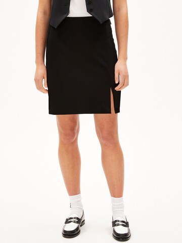 ARMEDANGELS Rok in Zwart: voorkant
