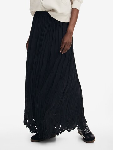 Jupe Desigual en noir : devant