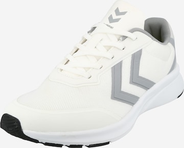 Hummel Sneakers in White: front