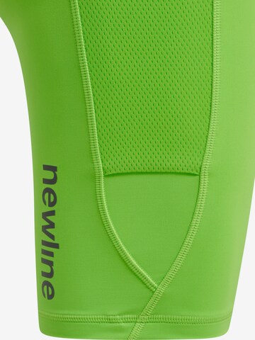 Coupe slim Pantalon de sport Newline en vert