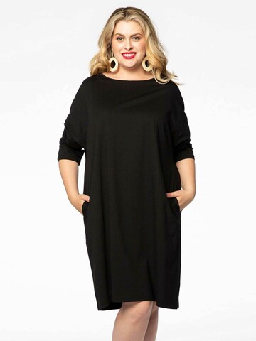 YOEK Kleid in Schwarz: Vorderseite