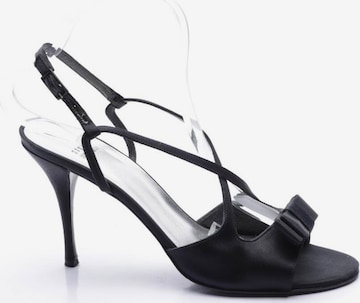 Stuart Weitzman Sandals & High-Heeled Sandals in 39,5 in Black: front