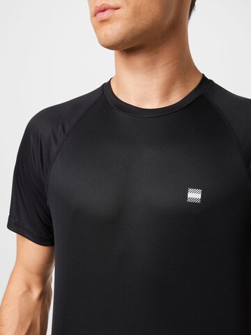 Superdry Sportіhirt in Schwarz