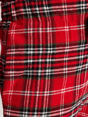 Pigiama lungo di Trendyol in rosso